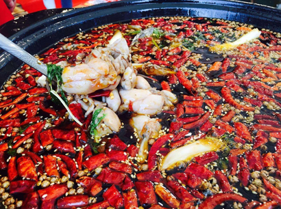 特辣美蛙鱼头锅底